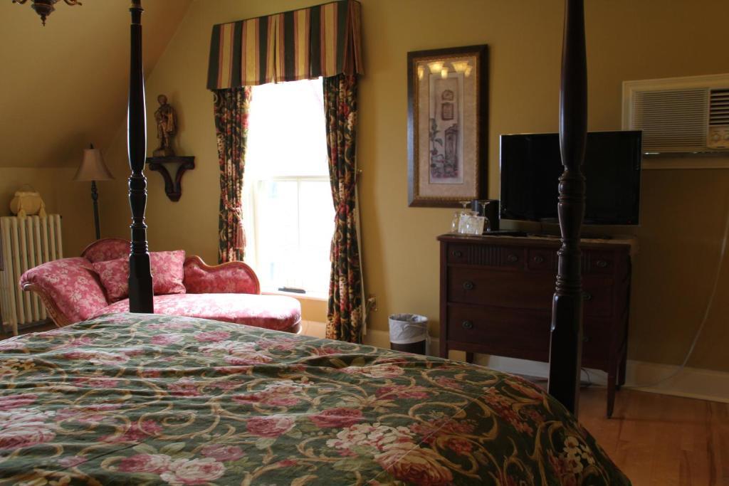 Lynwood Inn Baddeck Inlet Zimmer foto